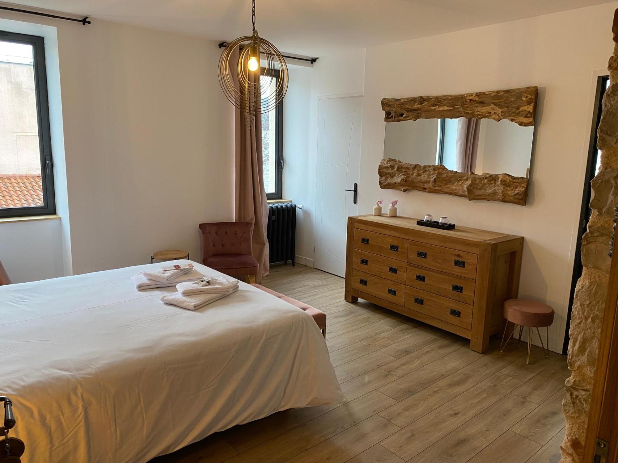 קאור La Bellours Chambre D'Hotes מראה חיצוני תמונה